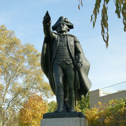 "General Casimir Pulaski Monument" - Photo 1