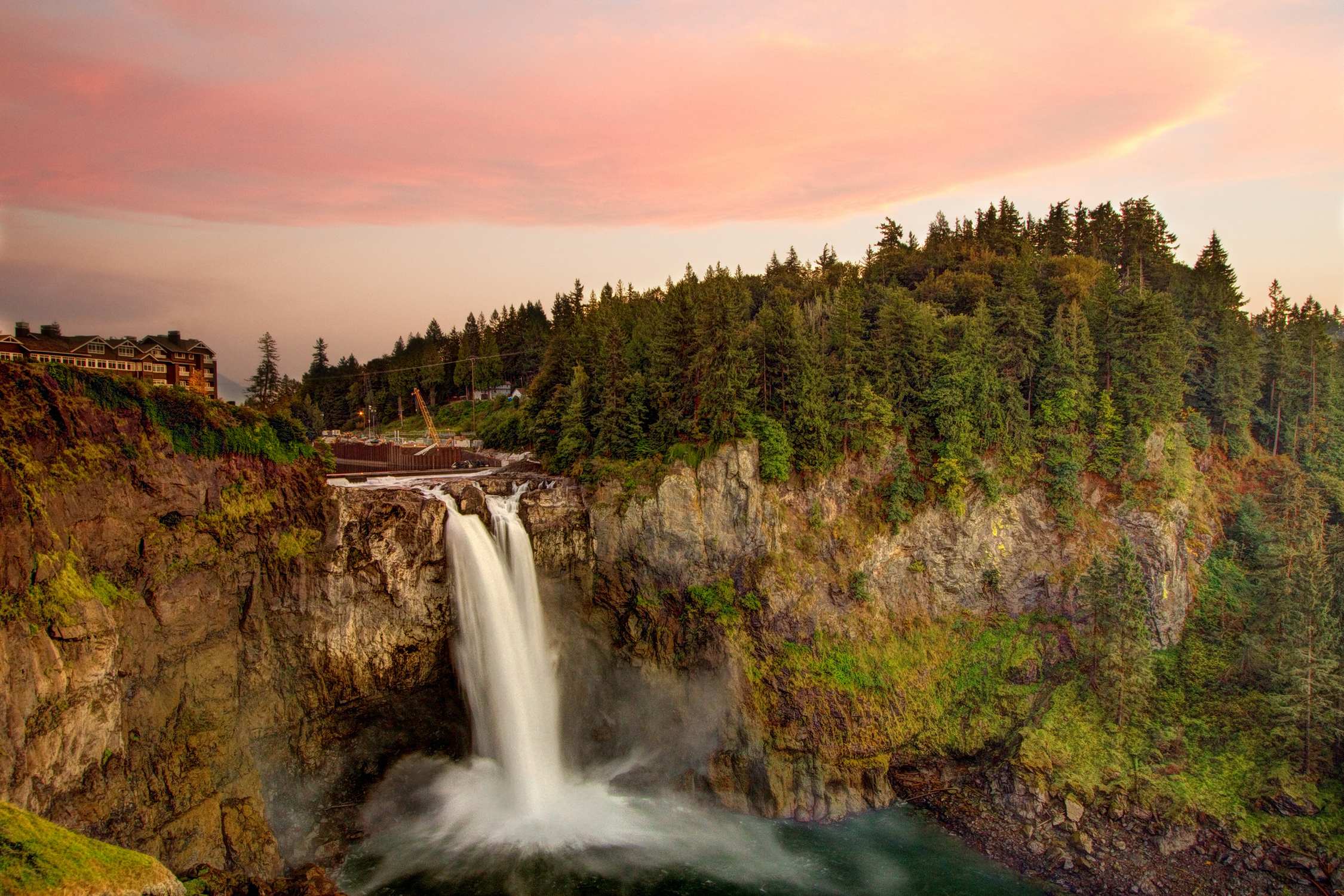 Snoqualmie Falls Viewpoint - Photo 1
