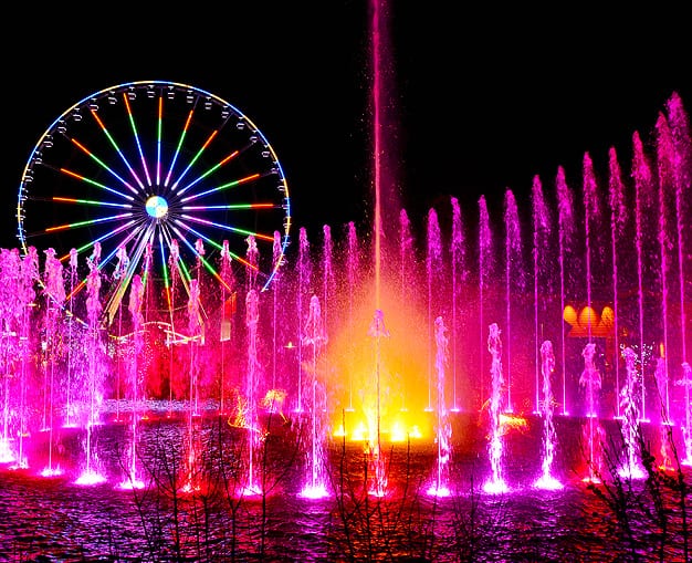 The Island's Fountain - Photo 1