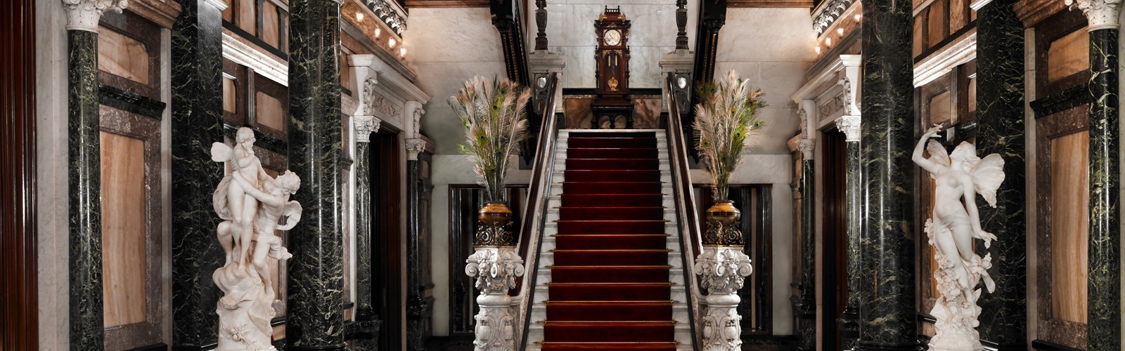 Richard H. Driehaus Museum - Photo 1