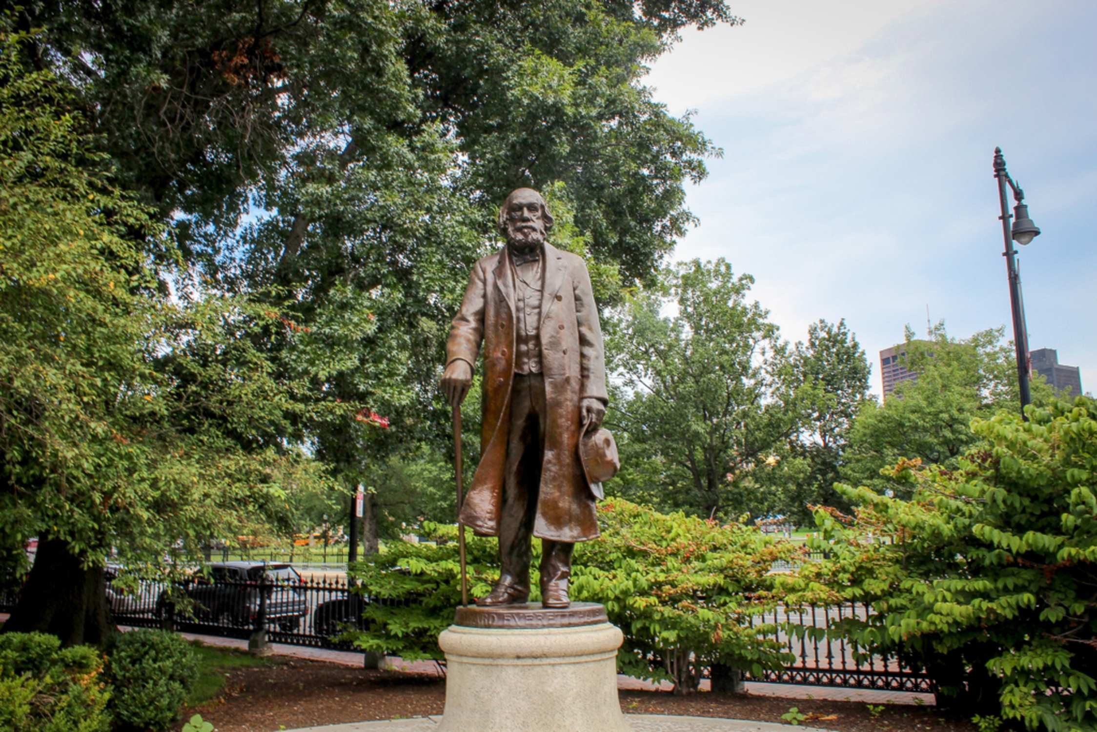 Edward Everett Hale Statue - Photo 1