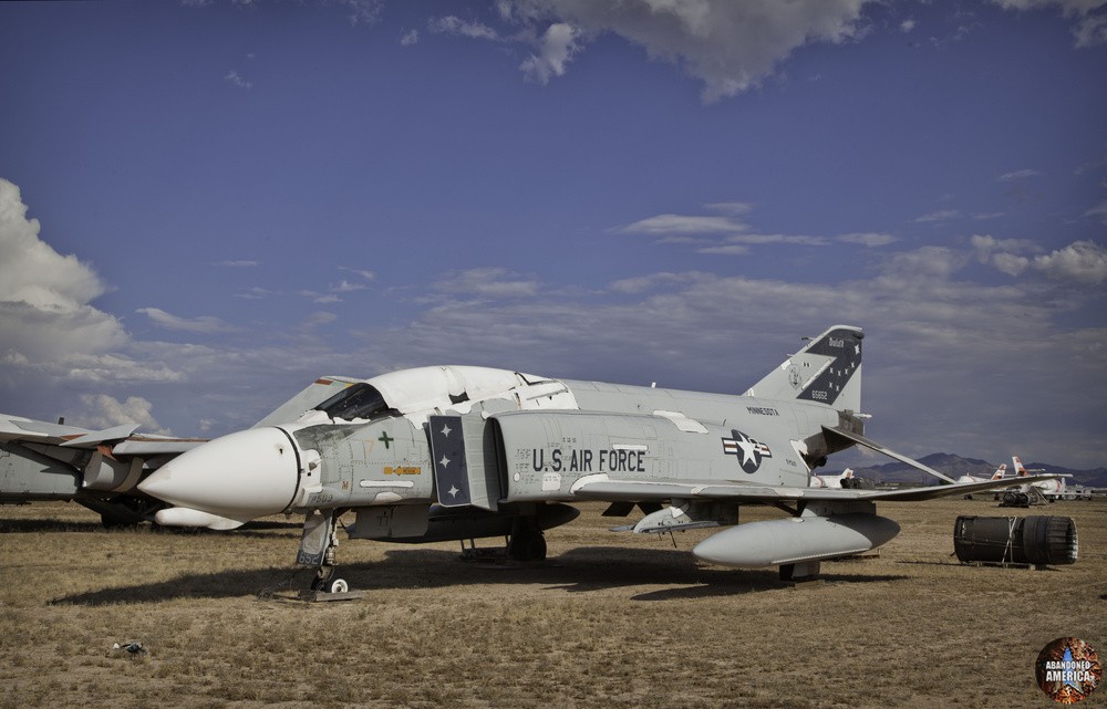 F-4 Phantom - Photo 1