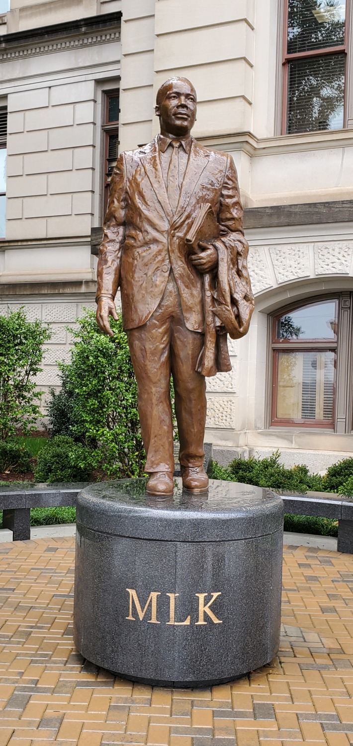Martin Luther King Jr. - Photo 1