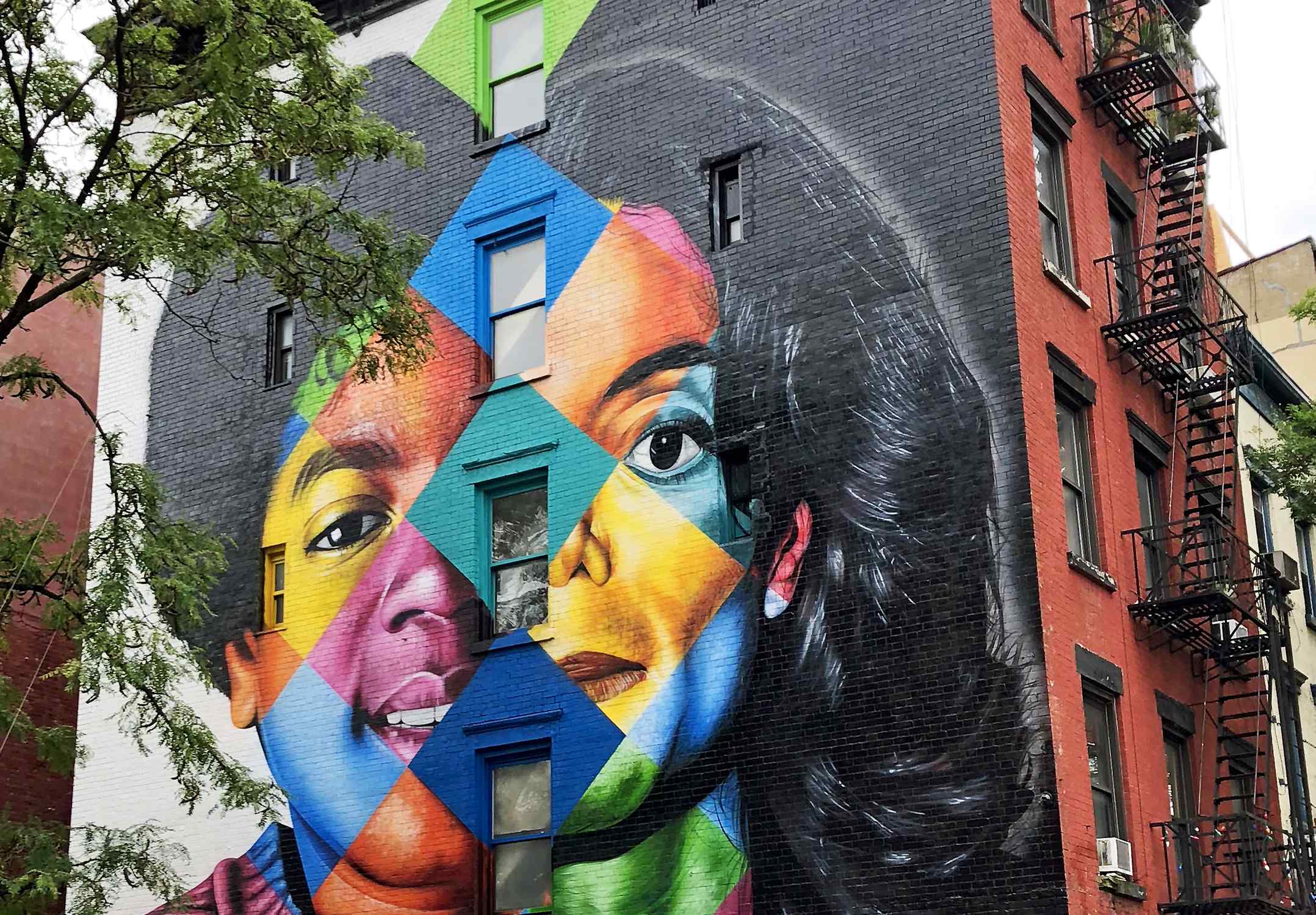 Michael Jackson Mural - Photo 1