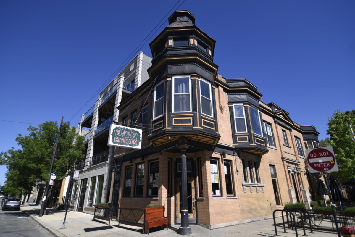 Roscoe Village - Photo 1