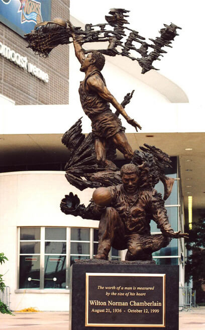 Wilt Chamberlain Statue - Photo 1
