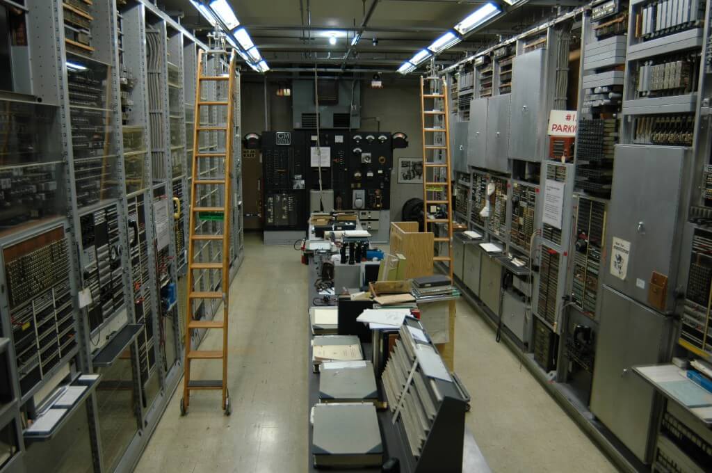 Connections Museum - Photo 1