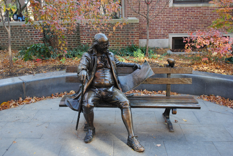 Ben Franklin Sculpture - Photo 1