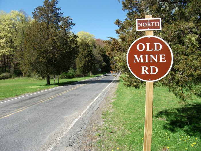 Old Mine Road - Photo 1
