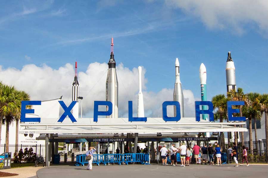 Kennedy Space Center - Photo 1