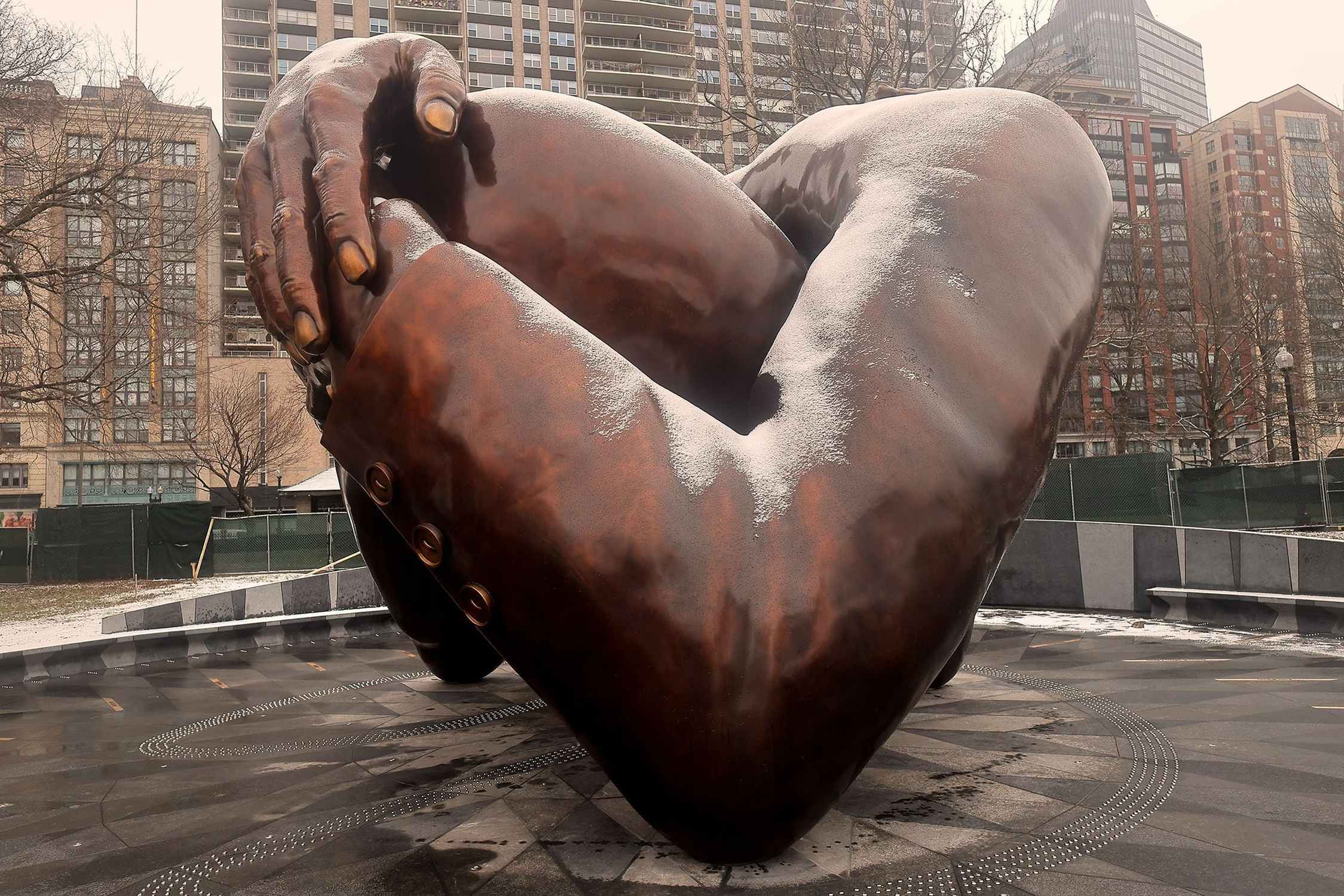 The Embrace - Photo 1
