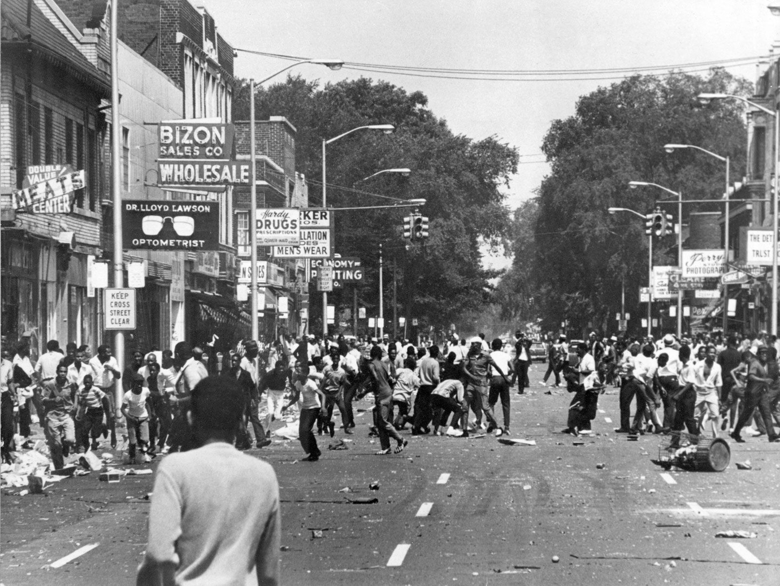 Detroit July 1967 - Photo 1