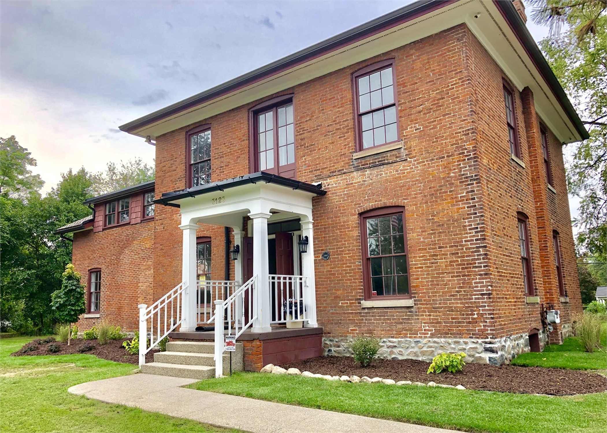 Saginaw Trail / John Almon Starr House - Photo 1