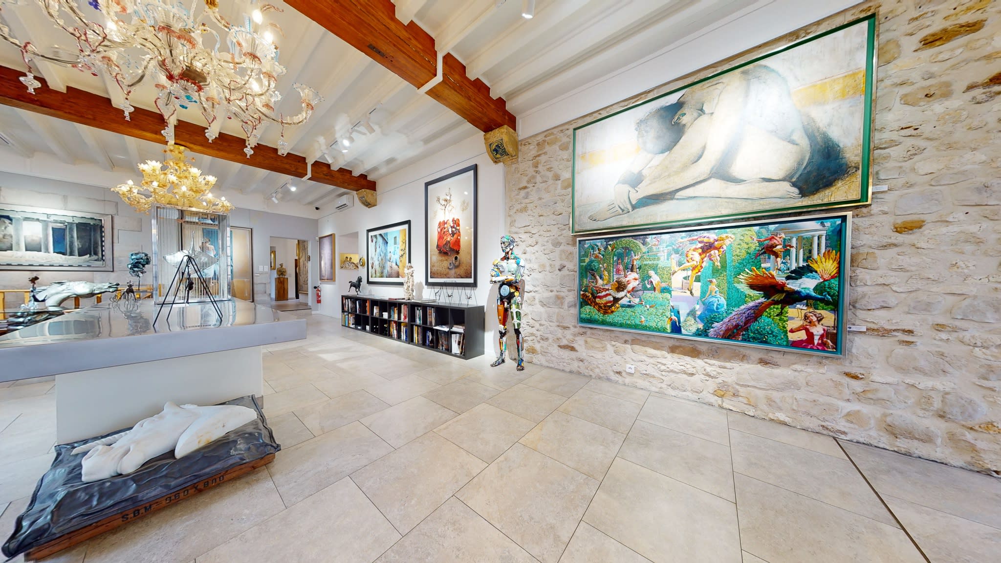 Besharat Gallery - Photo 1