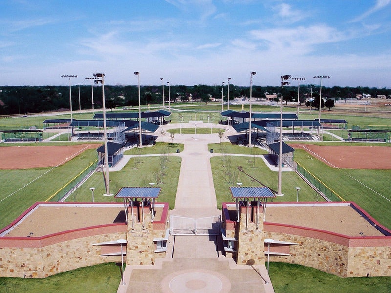 Kiest Park - Photo 1