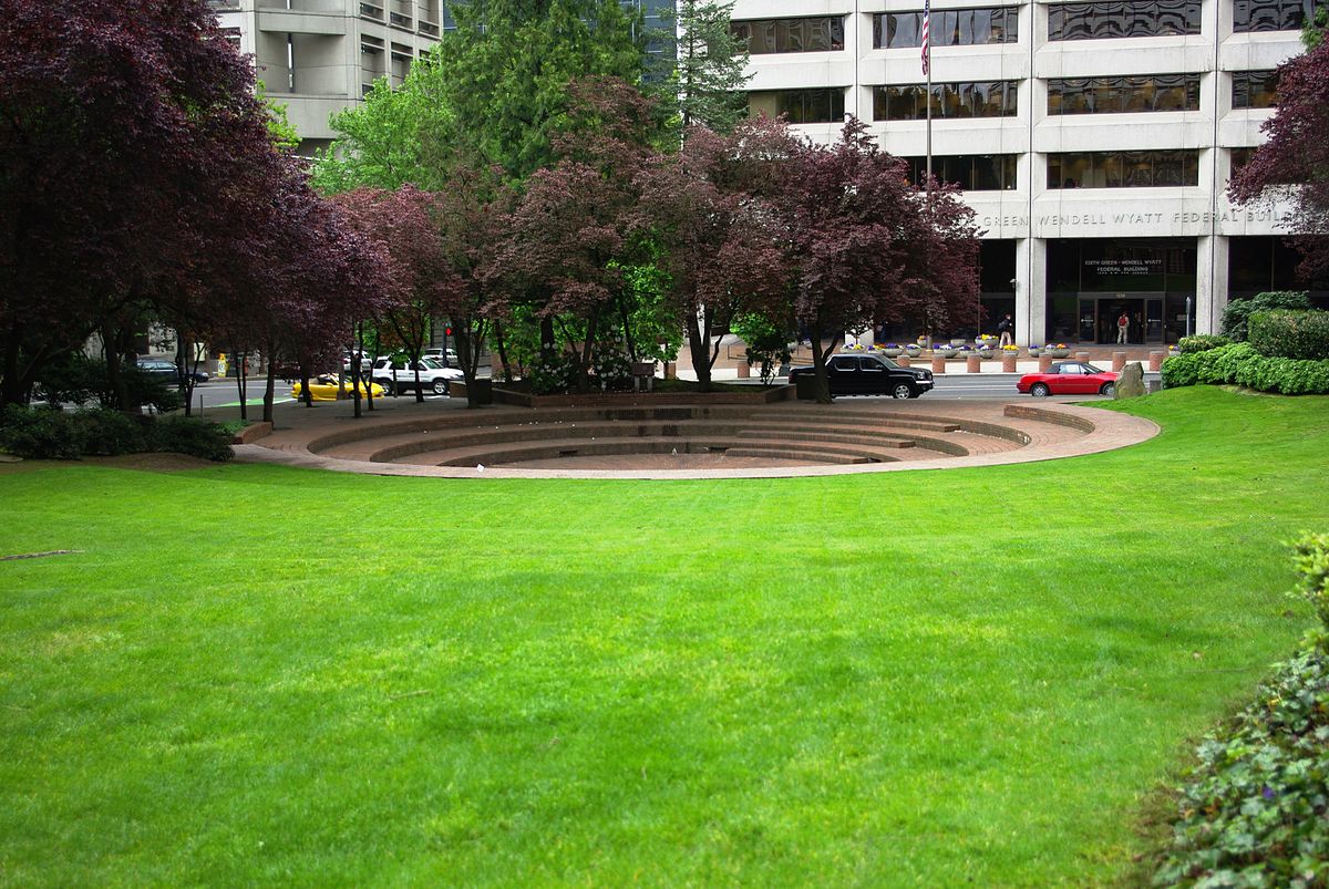 Terry Schrunk Plaza - Photo 1