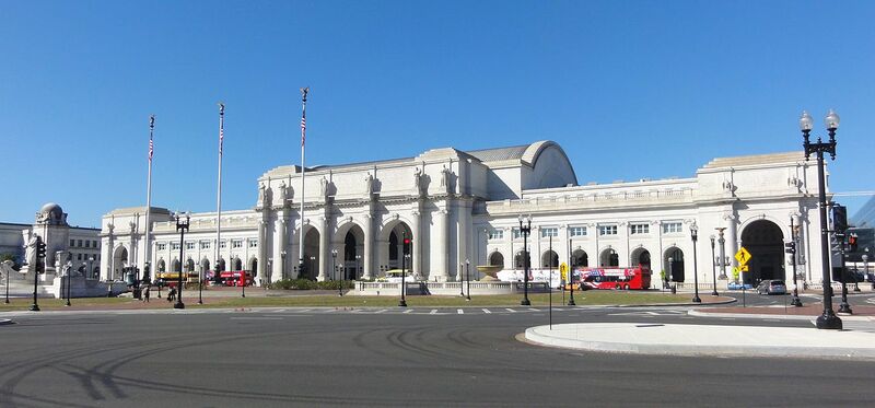 Union Station Plaza - Photo 1