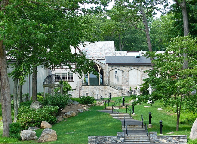 Stamford Museum & Nature Center - Photo 1