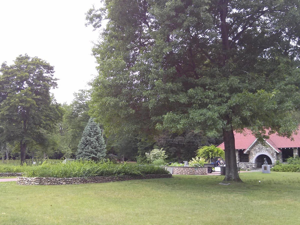 Greeley Park - Photo 1
