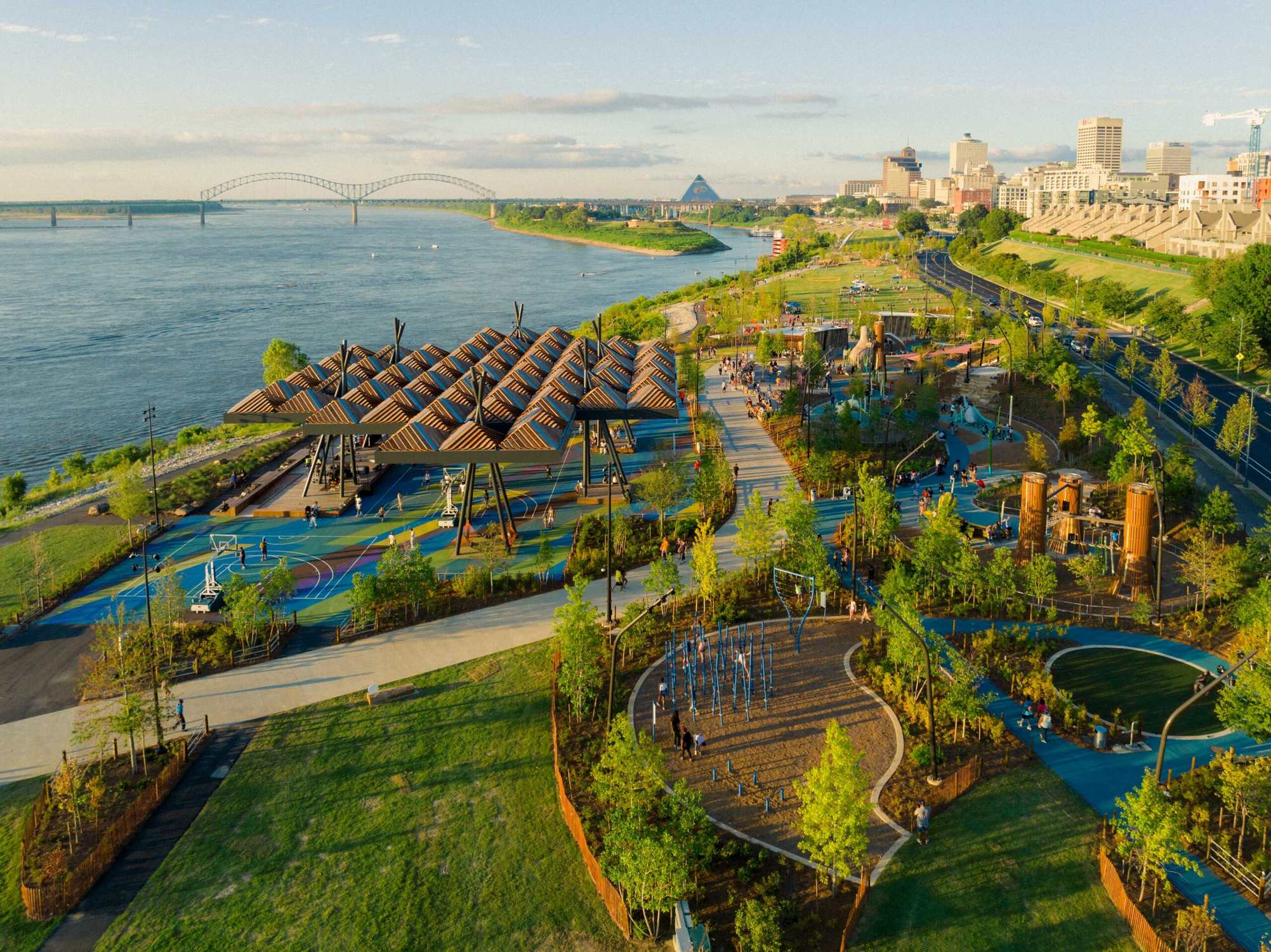 Tom Lee Park - Photo 1