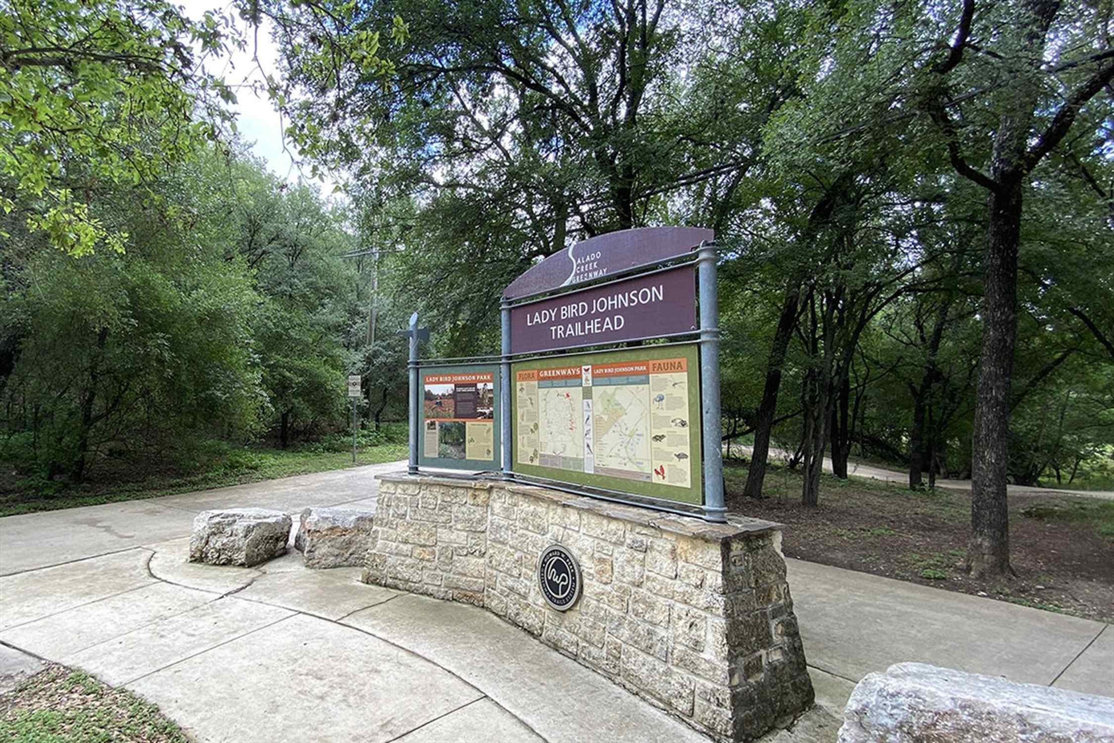 Lady Bird Johnson Park - Photo 1
