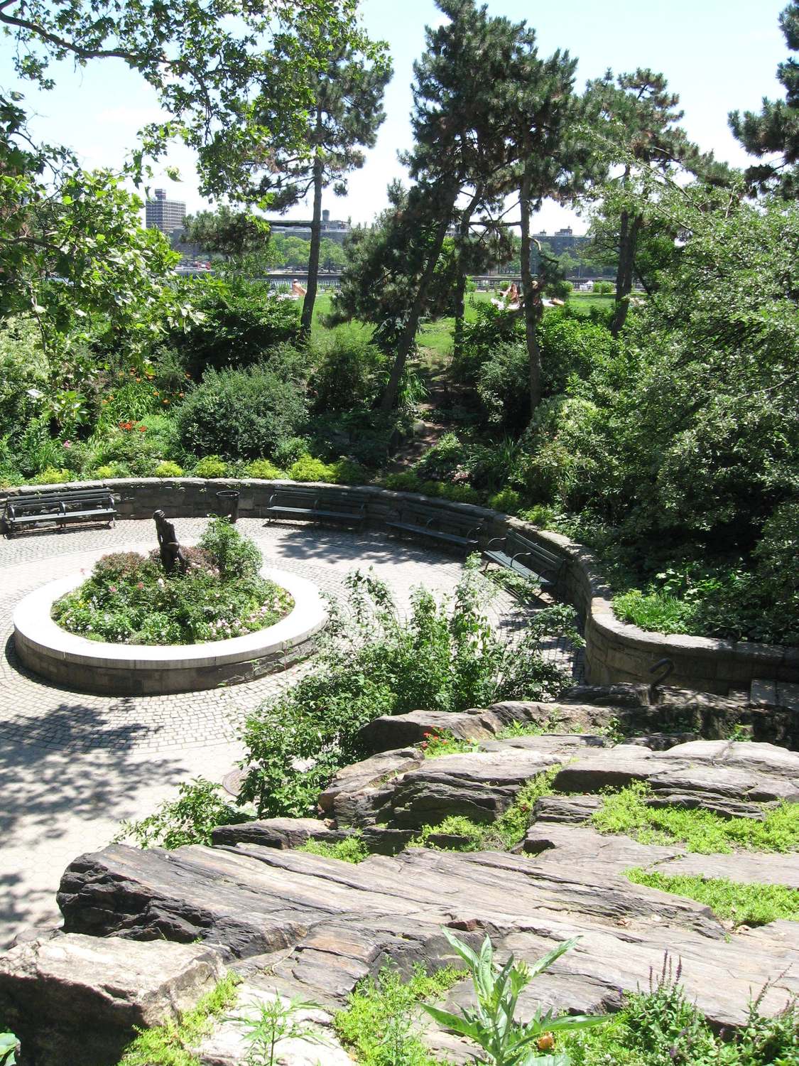 Carl Schurz Park - Photo 1