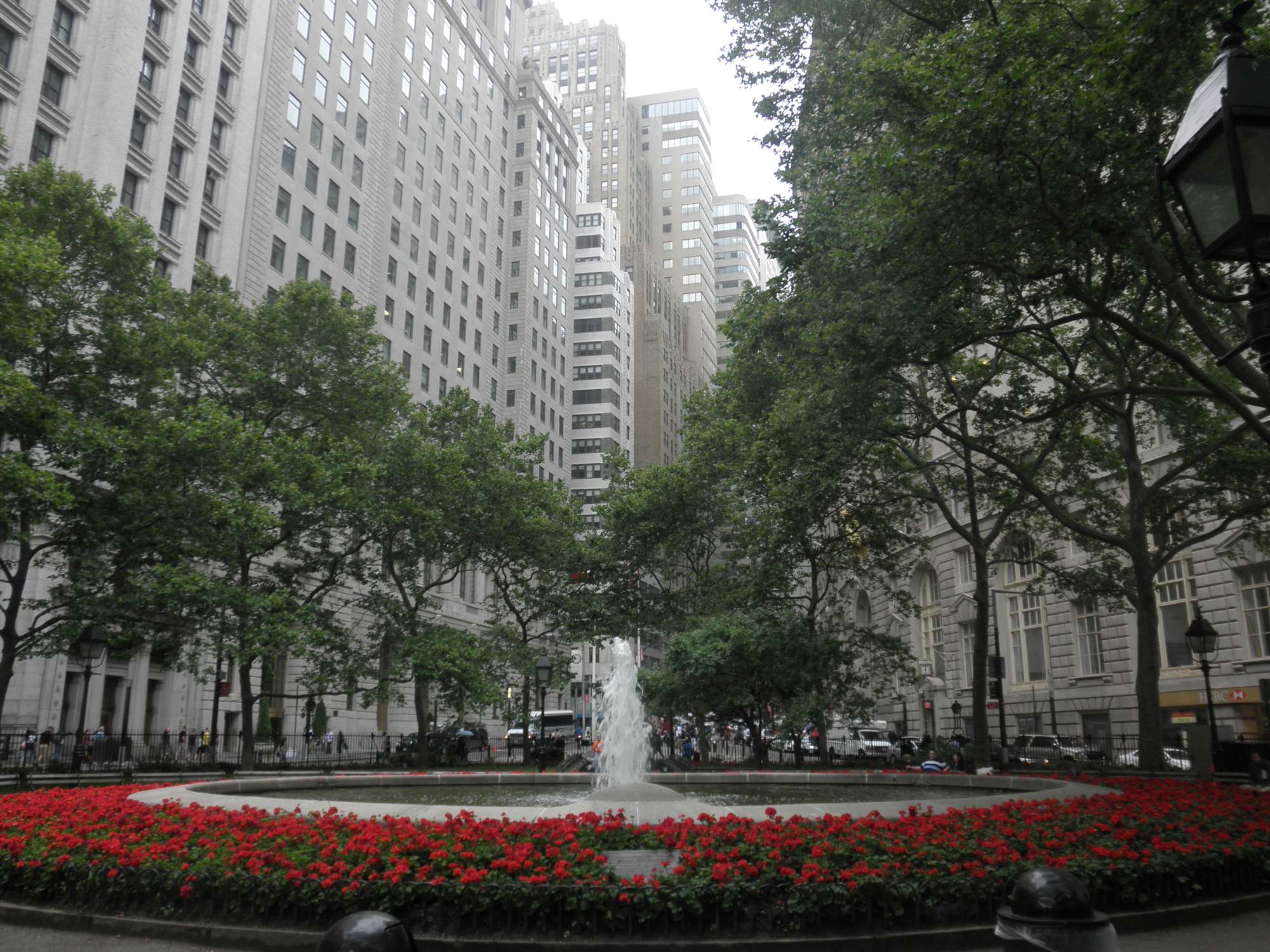 Bowling Green - Photo 1