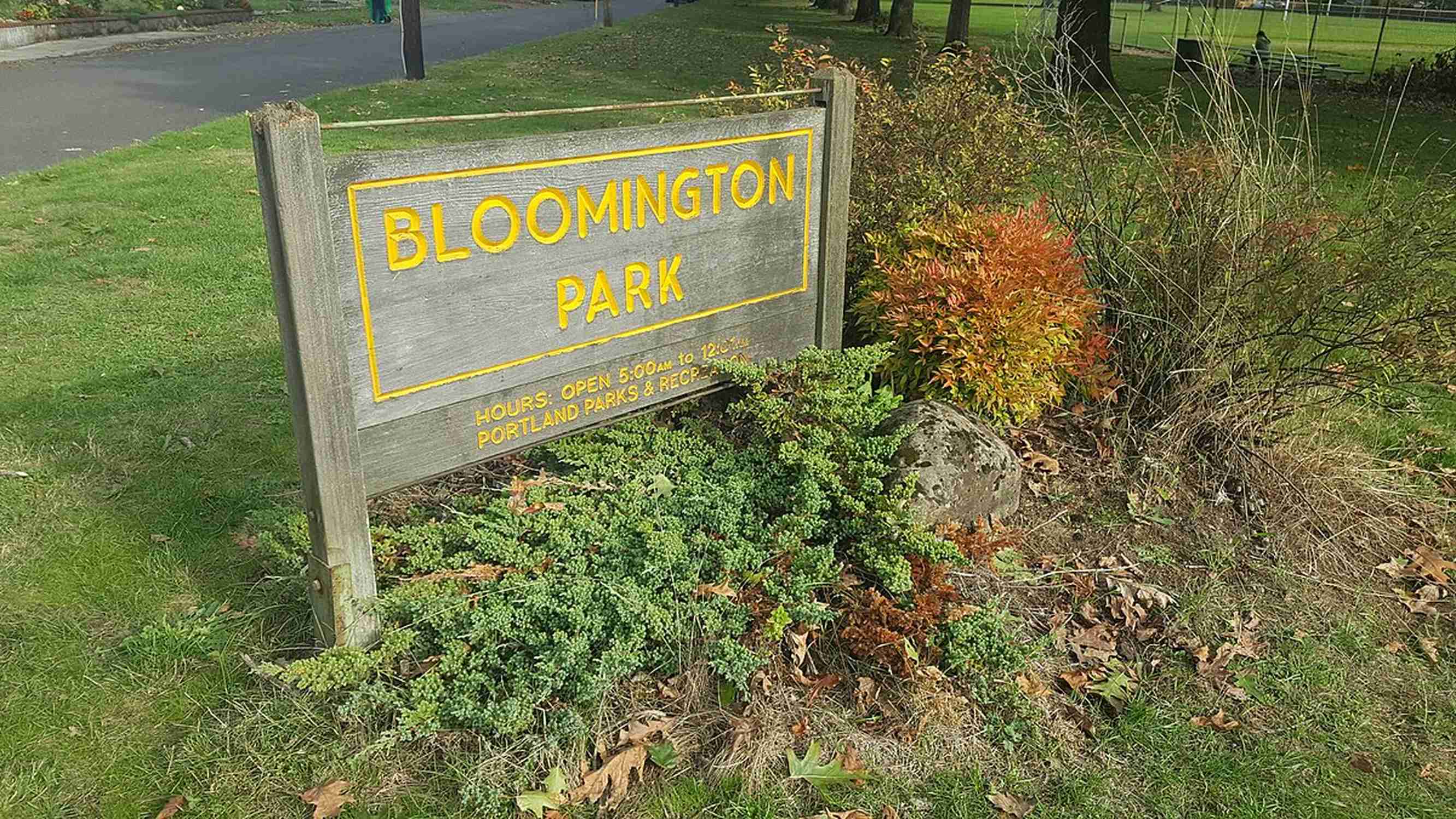 Bloomington Park - Photo 1