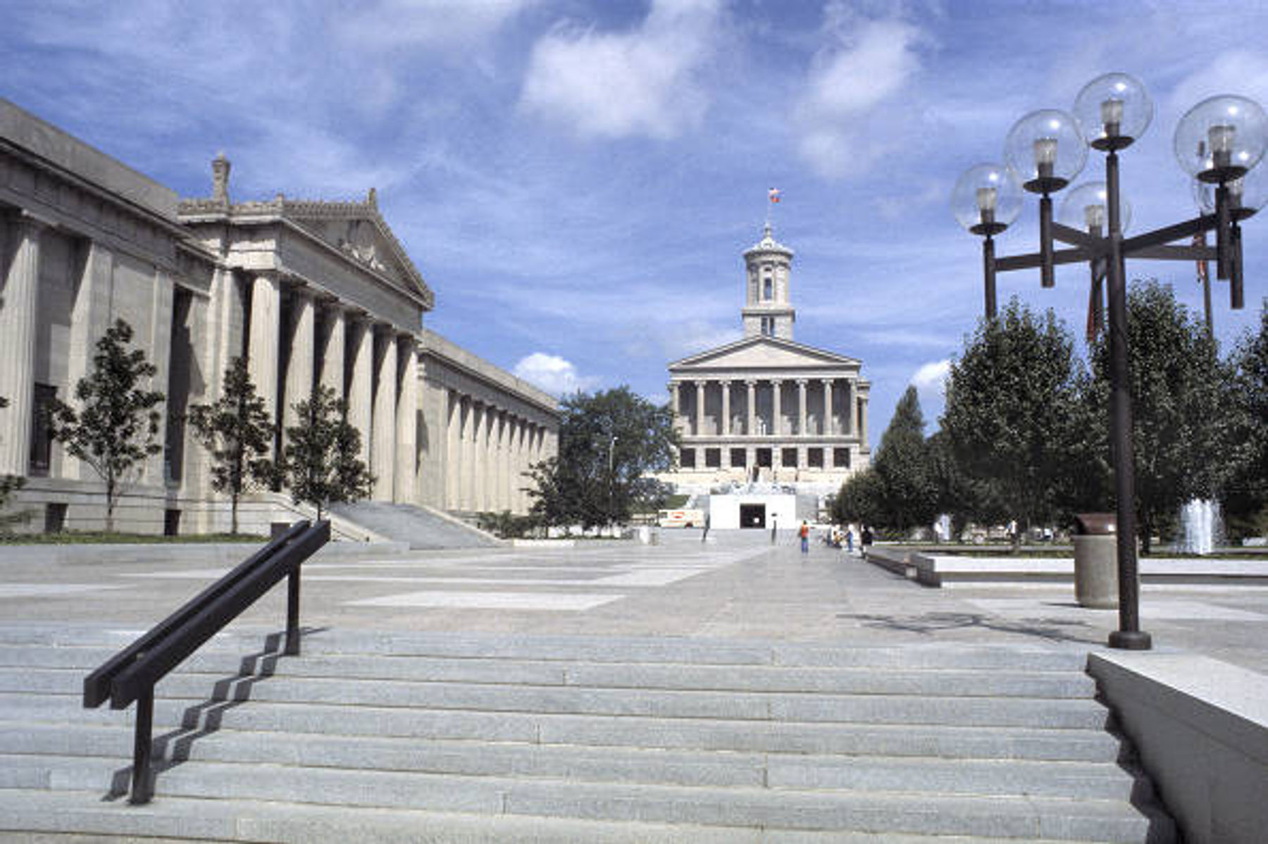 Legislative Plaza - Photo 1