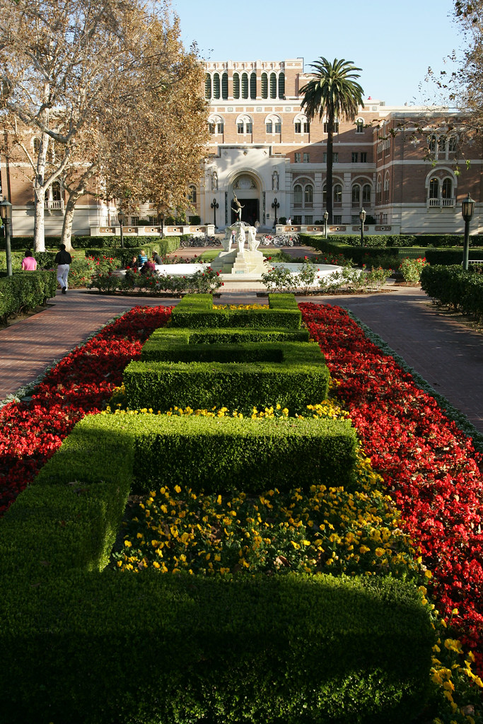 Alumni Park - Photo 1