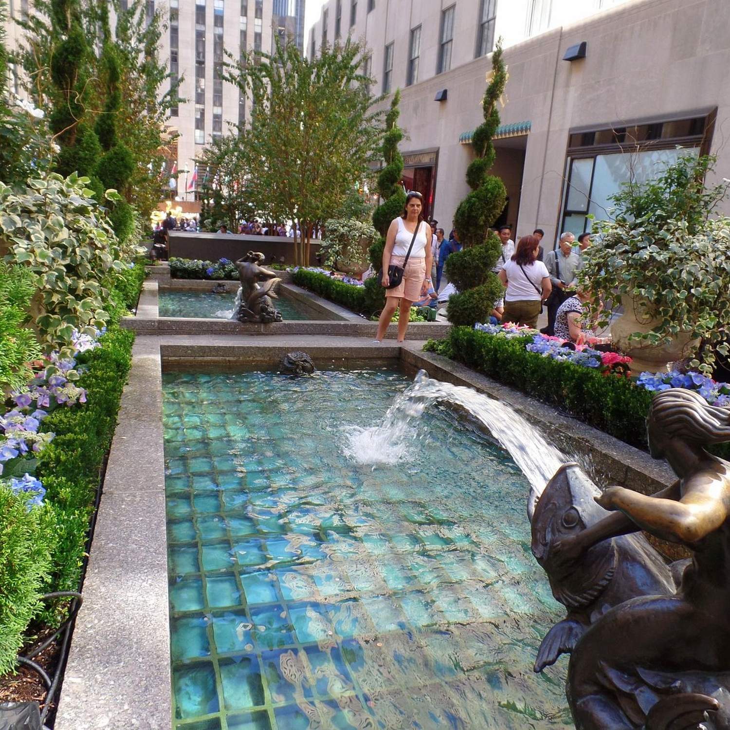 Channel Gardens - Photo 1