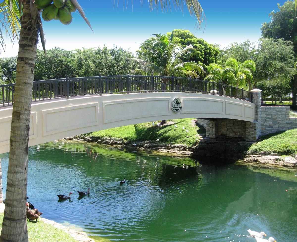 Coral Reef Park - Photo 1