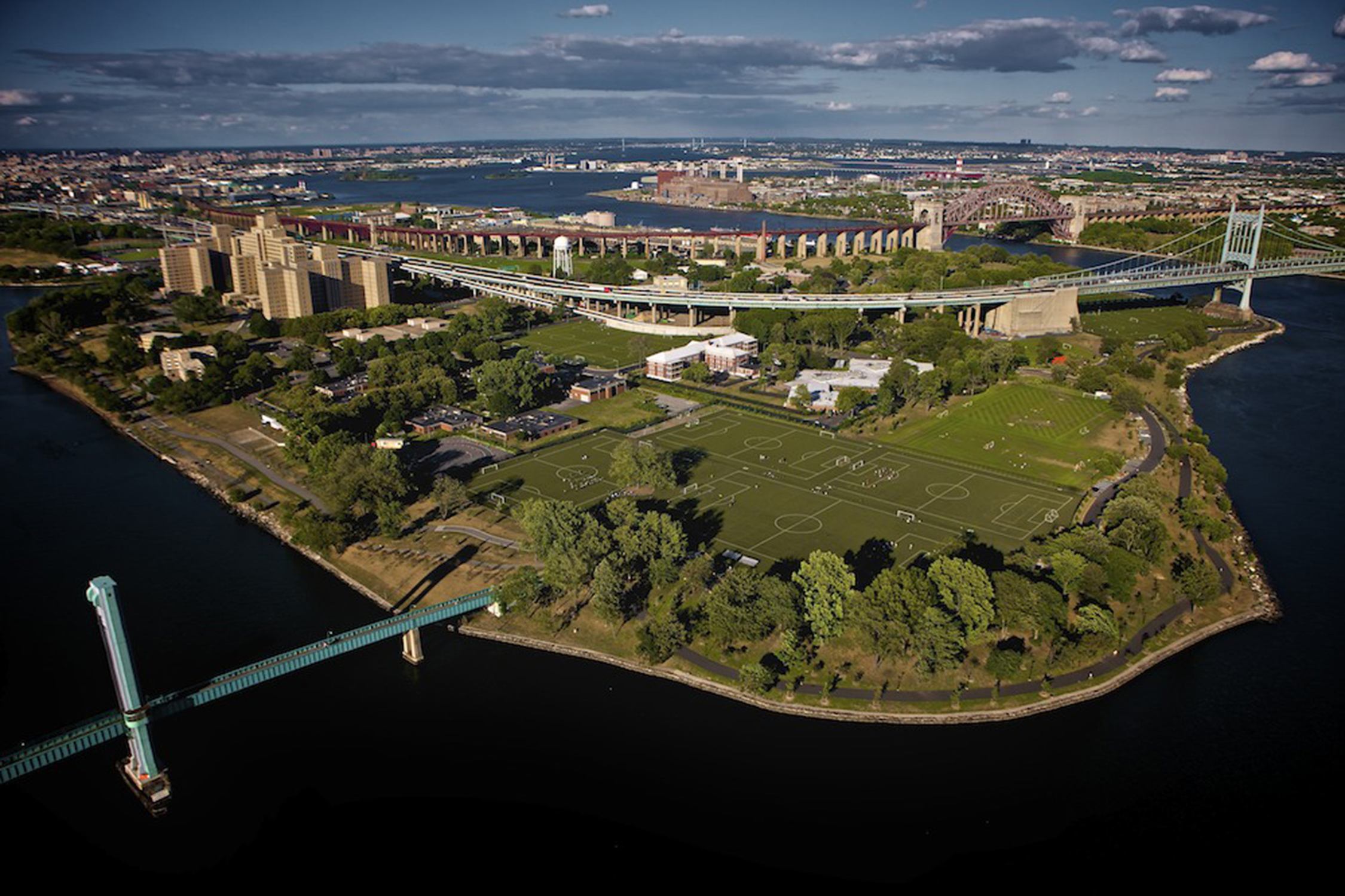Randalls Island Park - Photo 1