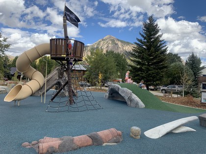 Town Park - Photo 1