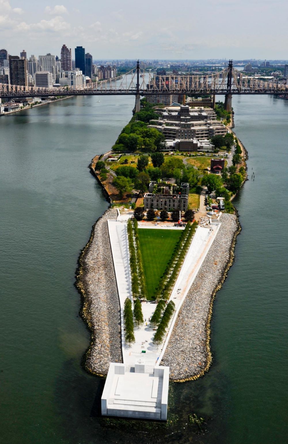 Southpoint Park - Photo 1