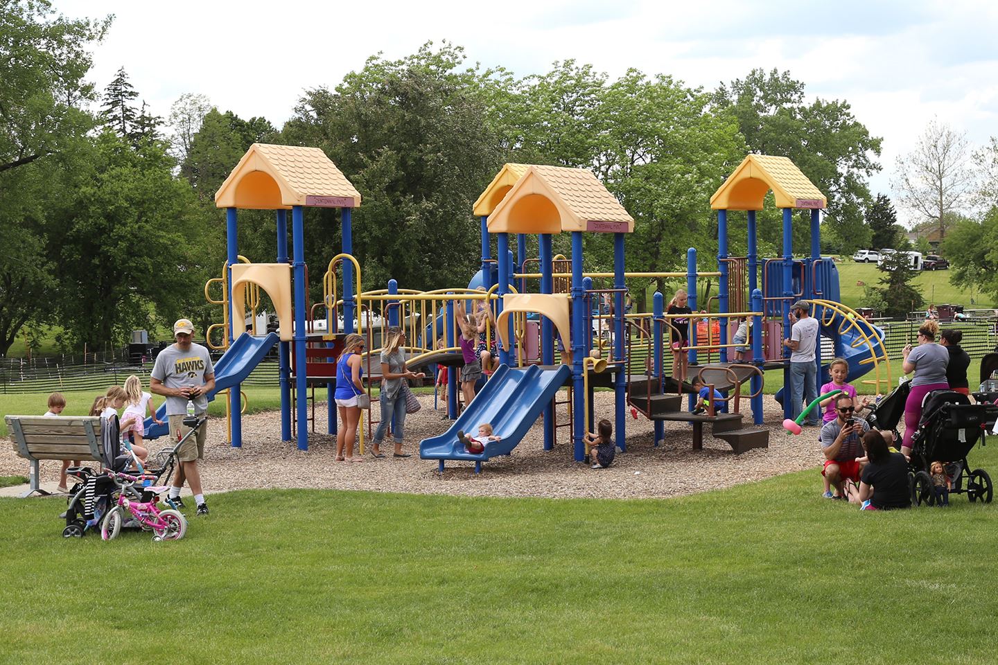 Centennial Park - Photo 1