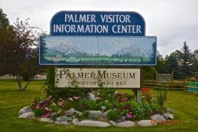 Palmer Visitor Information Center - Photo 1