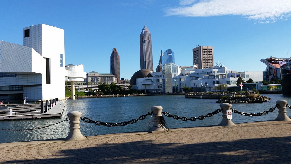 Voinovich Park - Photo 1