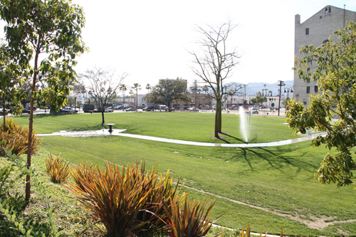 Glendale Central Park - Photo 1