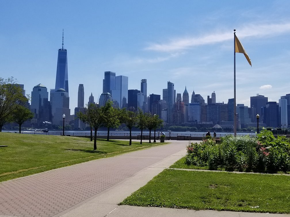 Liberty Park - Photo 1