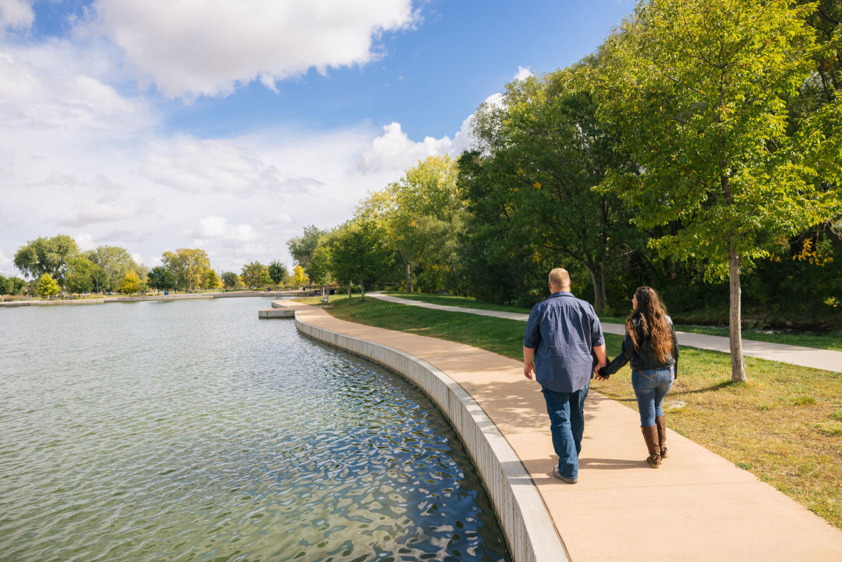 Centennial Park - Photo 1