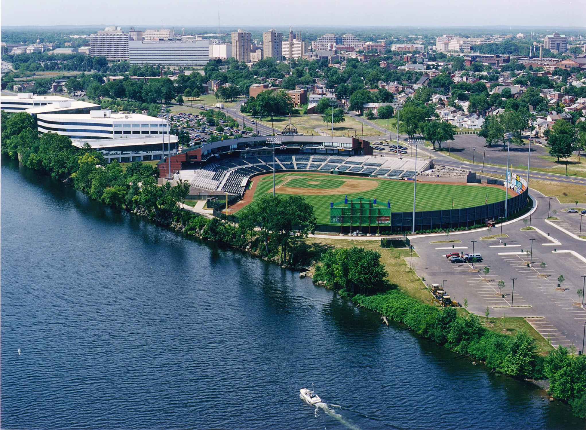 Waterfront Park - Photo 1