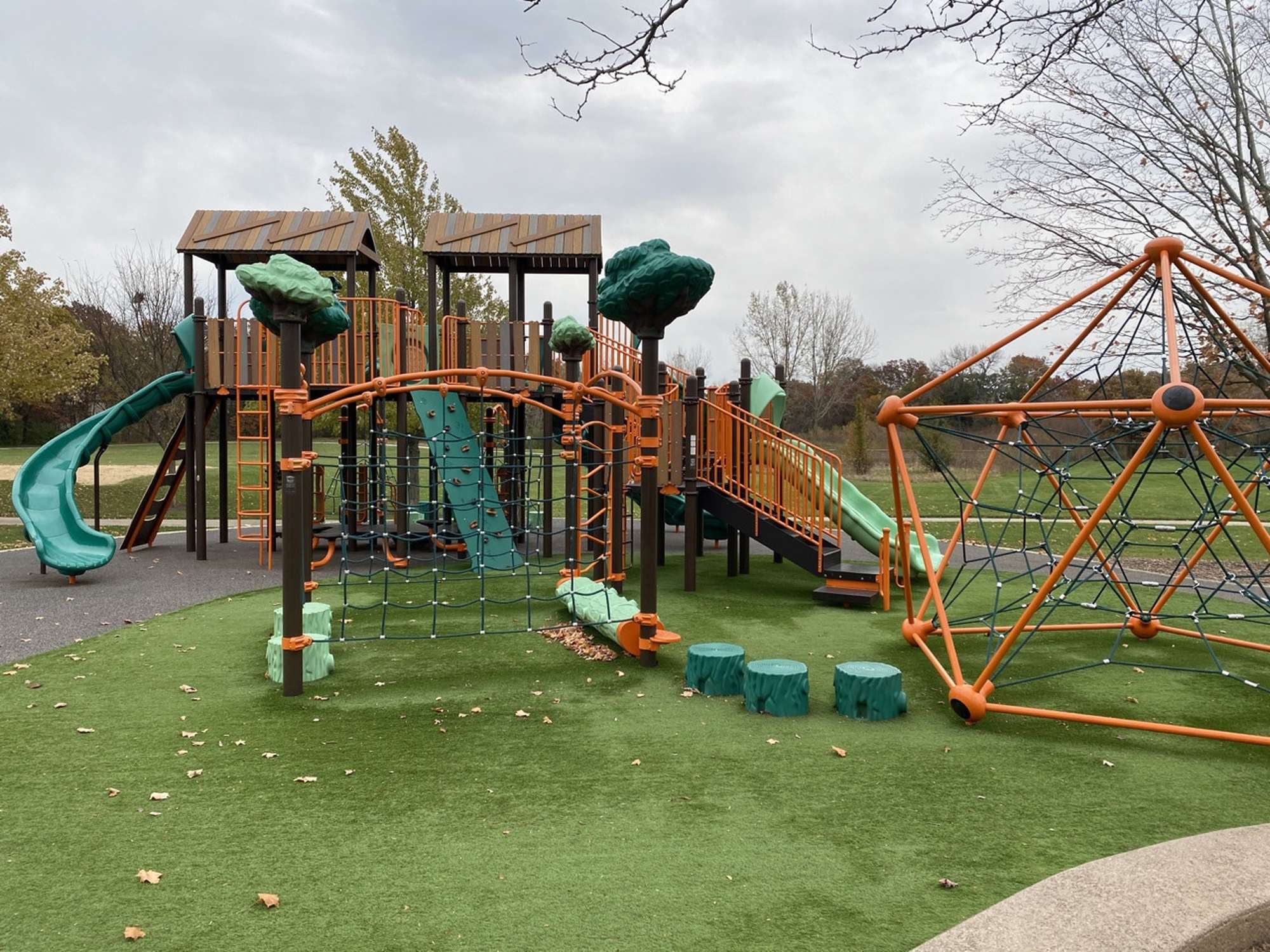 Ravinia Park - Photo 1