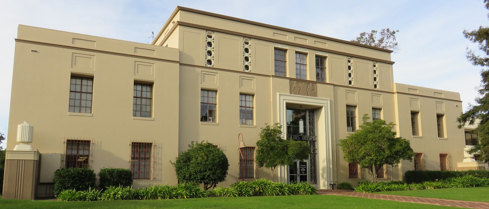 San Luis Obispo County Courthouse Lawn & Garden - Photo 1