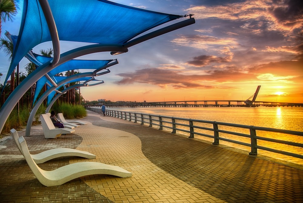 Bradenton Riverwalk - Photo 1