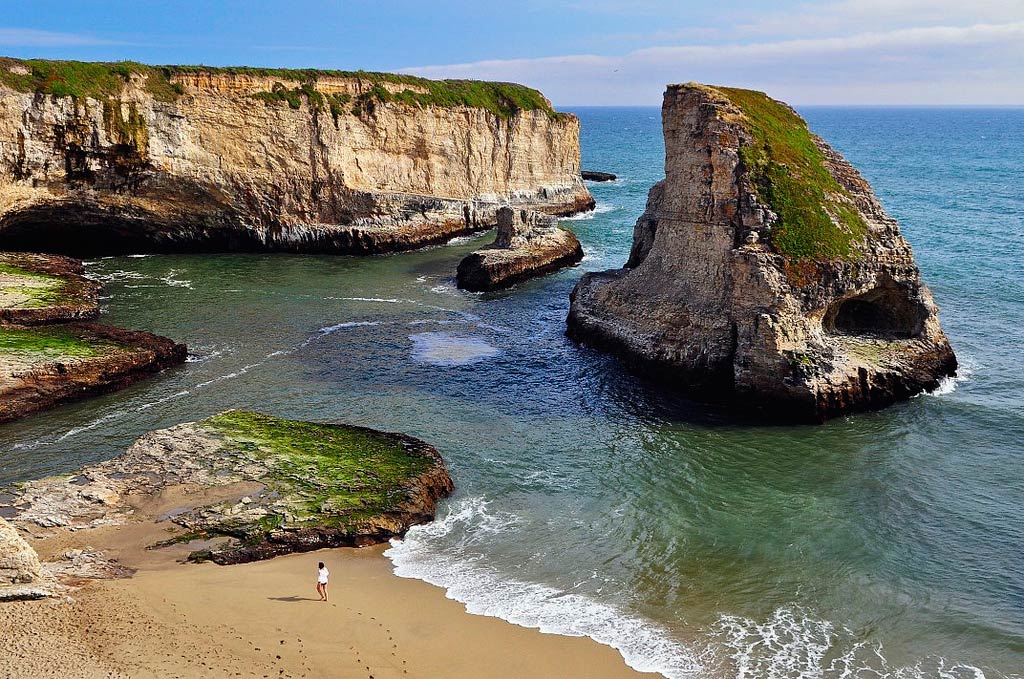 Shark Fin Cove - Photo 1