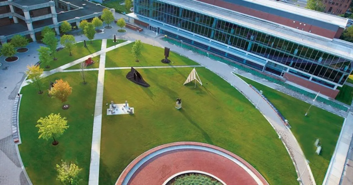 CCS Sculpture Garden - Photo 1