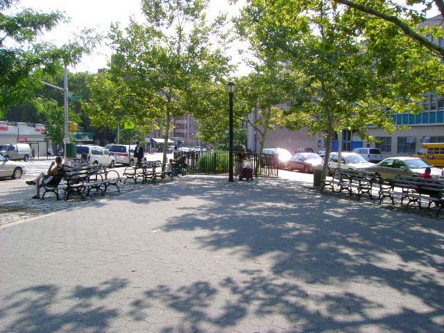 Ahearn Park - Photo 1
