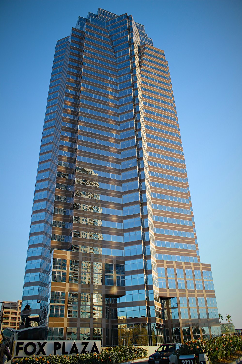 Fox Plaza - Photo 1