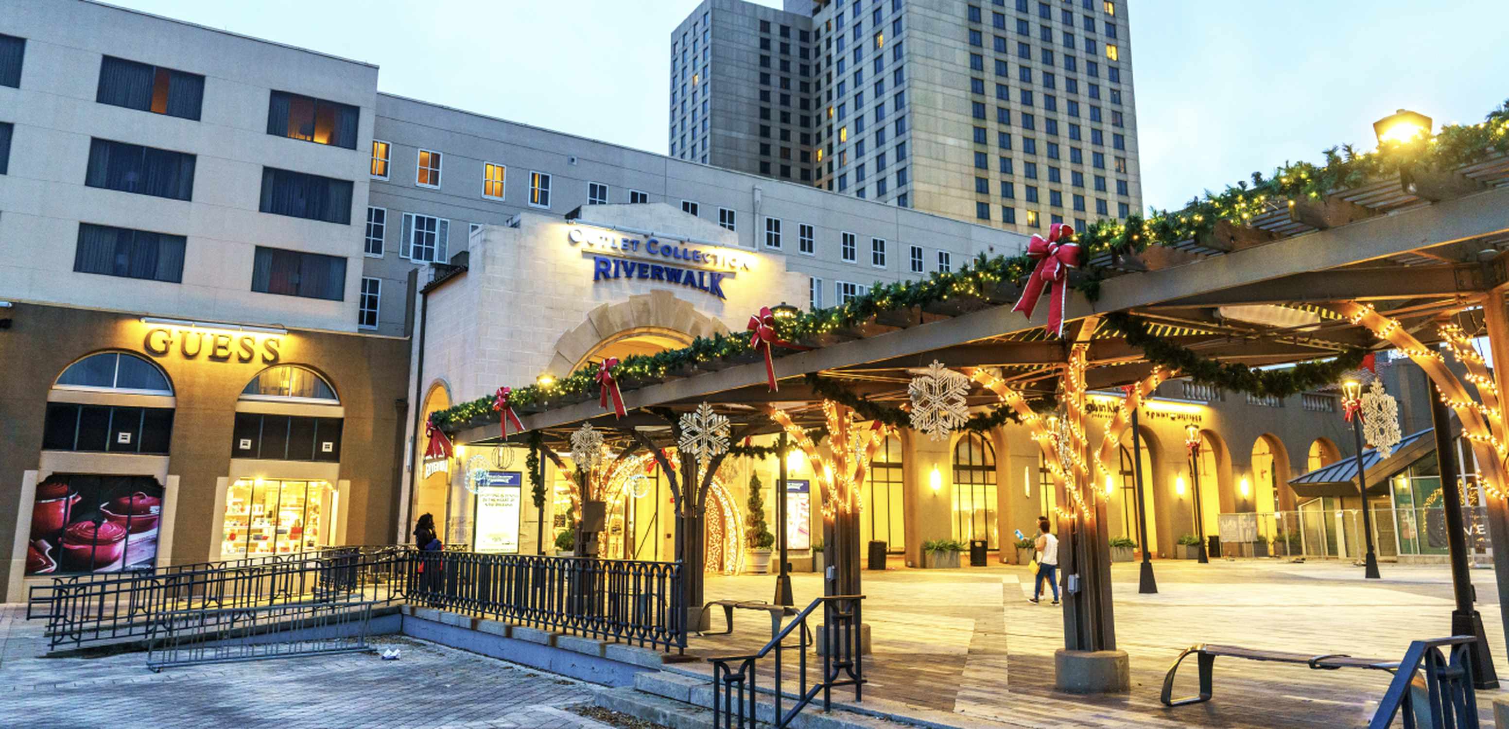 Riverwalk - Photo 1